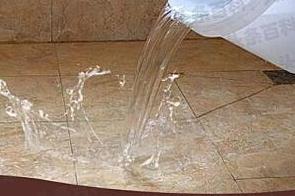 同江漏水维修 免砸砖防水材料该如何施工
